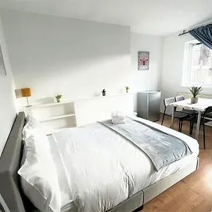 Maison d'hôtes Stepney 17 Double Bedrooms, Londres