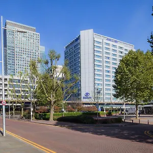 Hilton Canary Wharf מלון